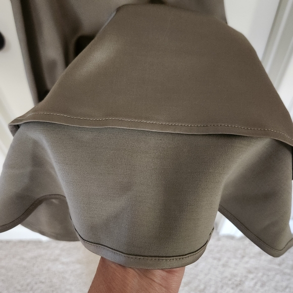 Beautiful Billy Reid top.  Excellent condition.  Size Medium. - Picture 4 of 7